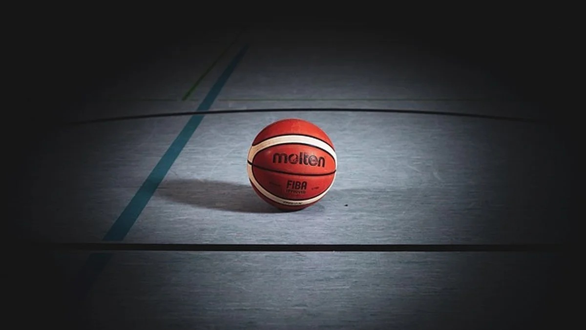 NBA赛季前预测复盘:核心位置竞争格局再成焦点